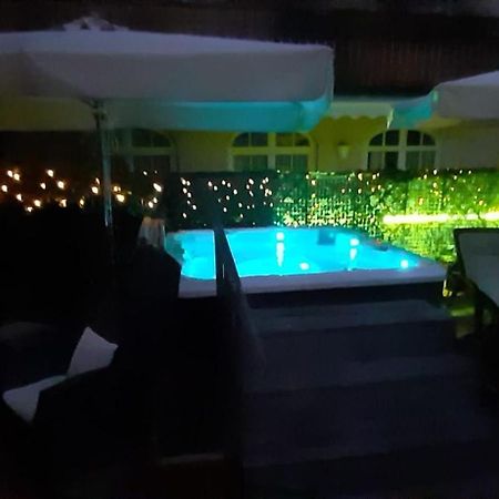 Hotel Aurora Vallarsa Экстерьер фото