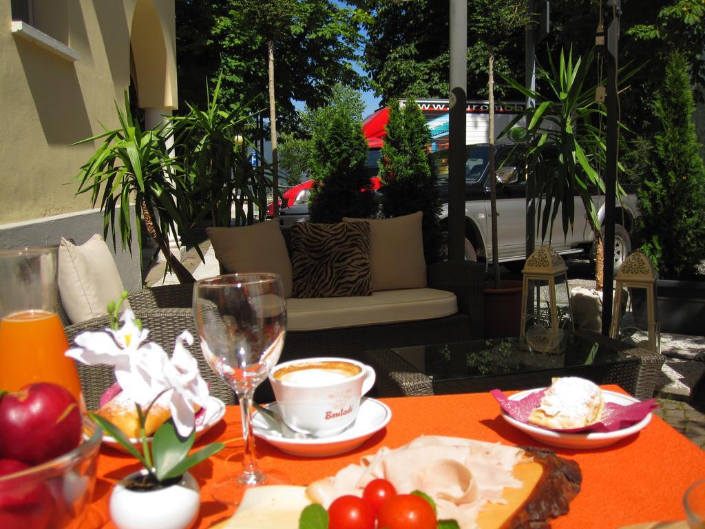 Hotel Aurora Vallarsa Экстерьер фото